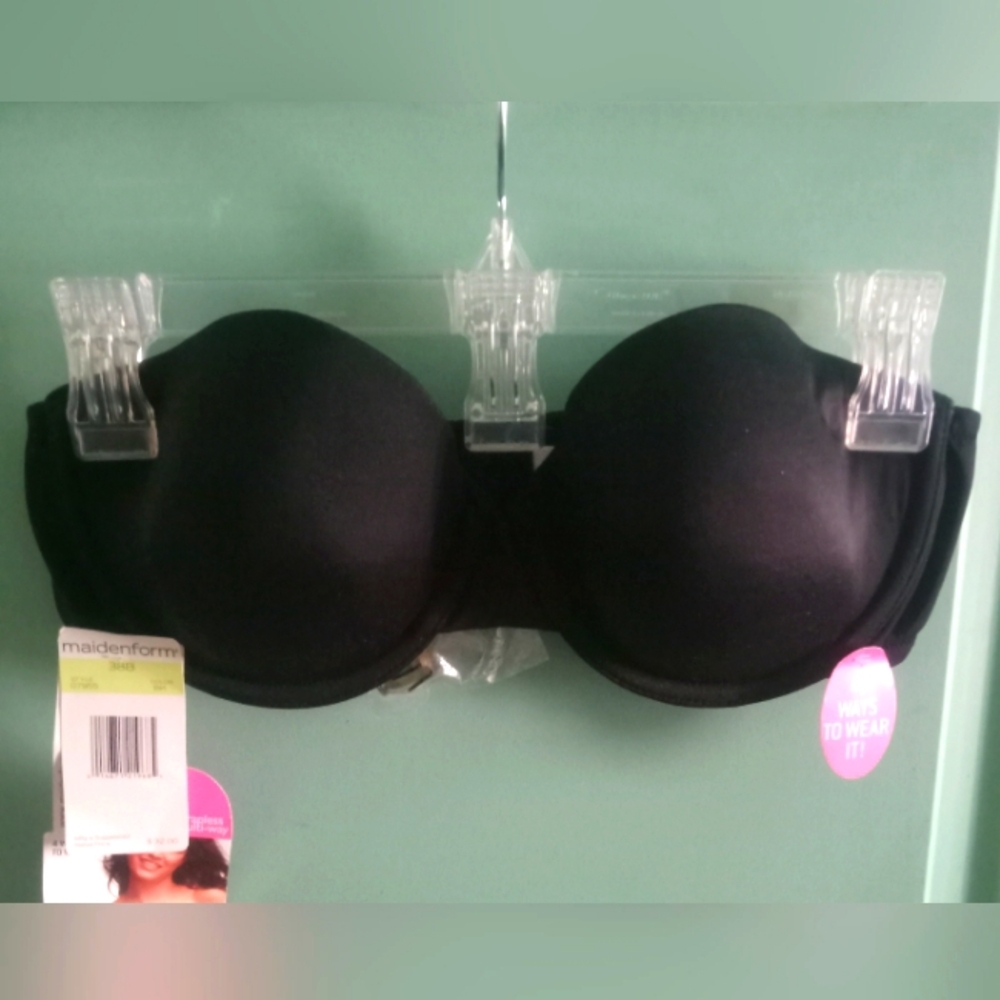 Maidenform black strapless bra